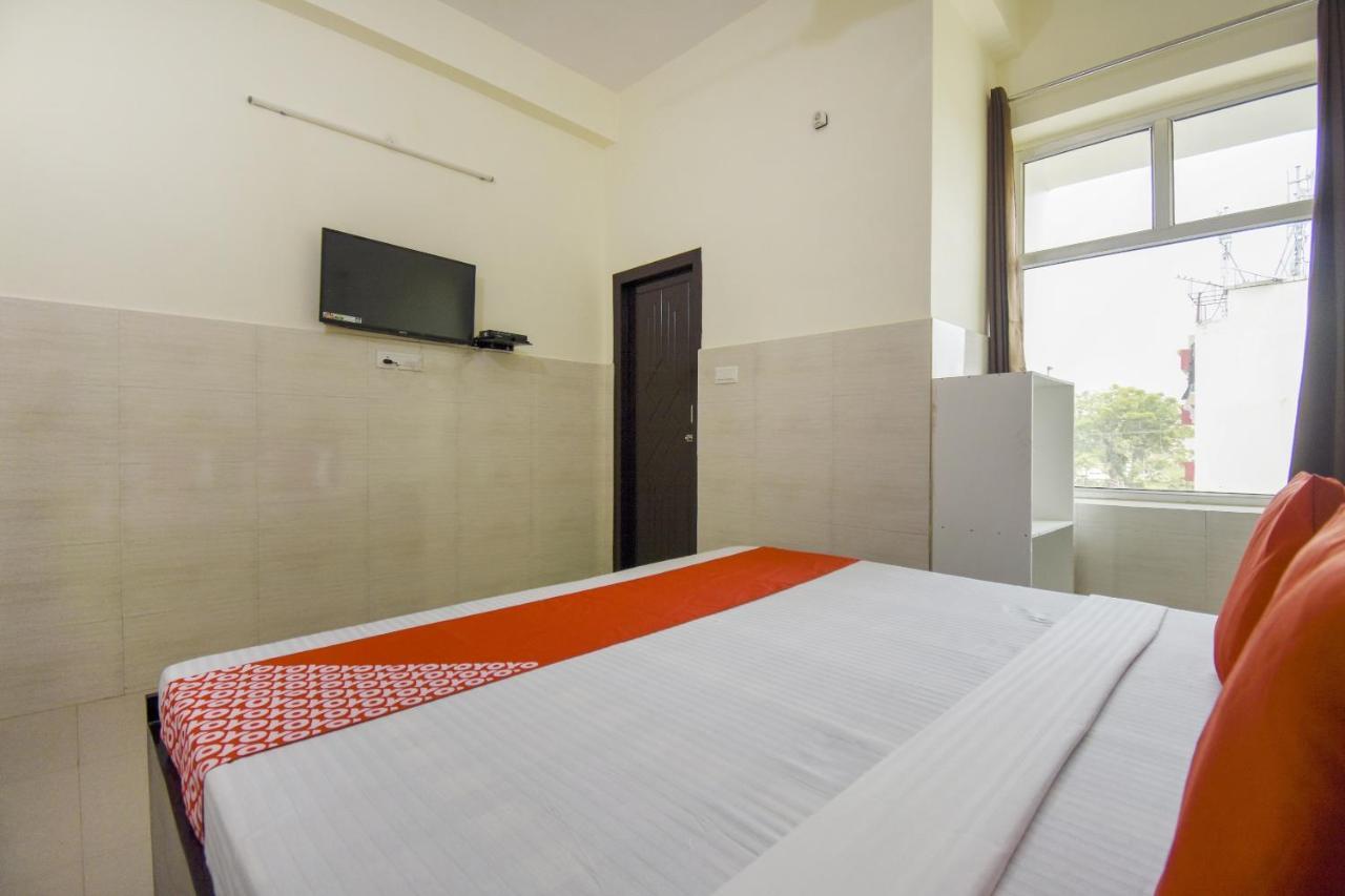 Flagship 75751 Hotel Surya Bahadrabad Exterior photo