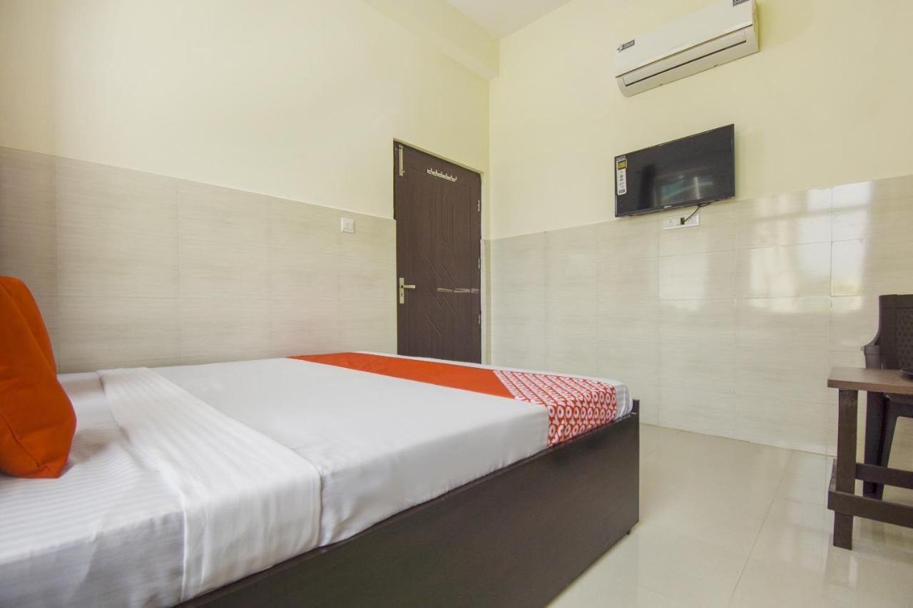 Flagship 75751 Hotel Surya Bahadrabad Exterior photo