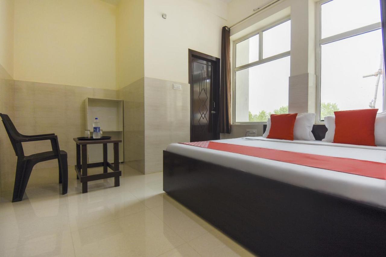Flagship 75751 Hotel Surya Bahadrabad Exterior photo