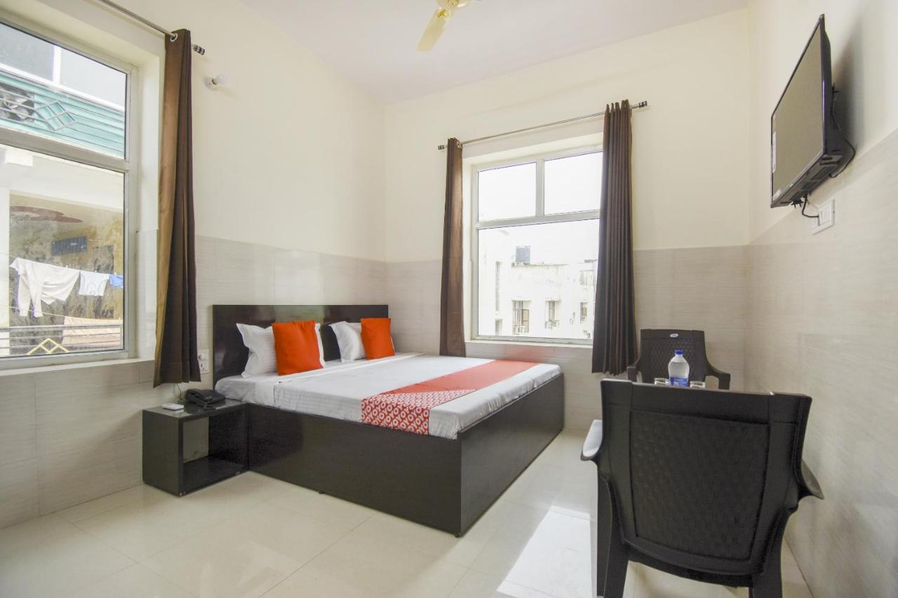 Flagship 75751 Hotel Surya Bahadrabad Exterior photo