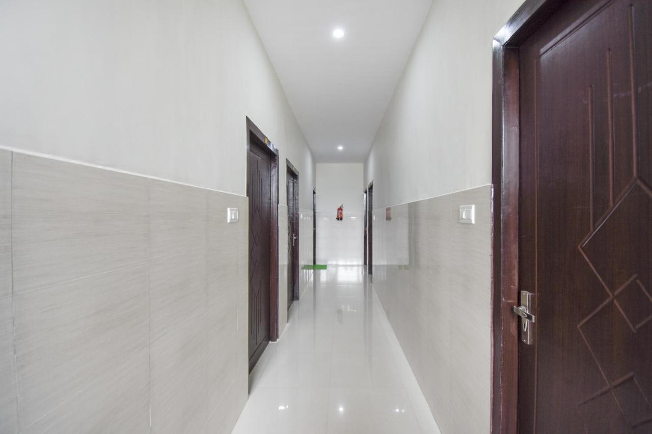 Flagship 75751 Hotel Surya Bahadrabad Exterior photo