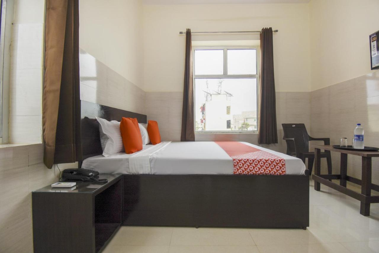 Flagship 75751 Hotel Surya Bahadrabad Exterior photo